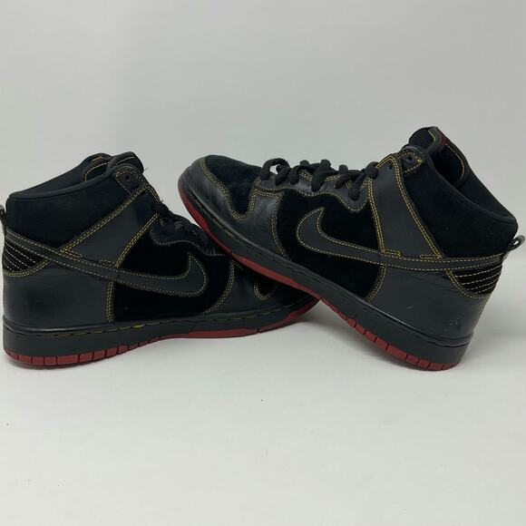 2004 Nike SB Dunk High Unlucky 13 Black Red 305050-001 Size US 9.5 - Picture 3 of 12